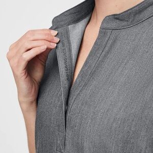 Figs Rafaela Women Sz‎ XL Oversized  scrub Gray Scrub Sleeveless Stretch Uniform